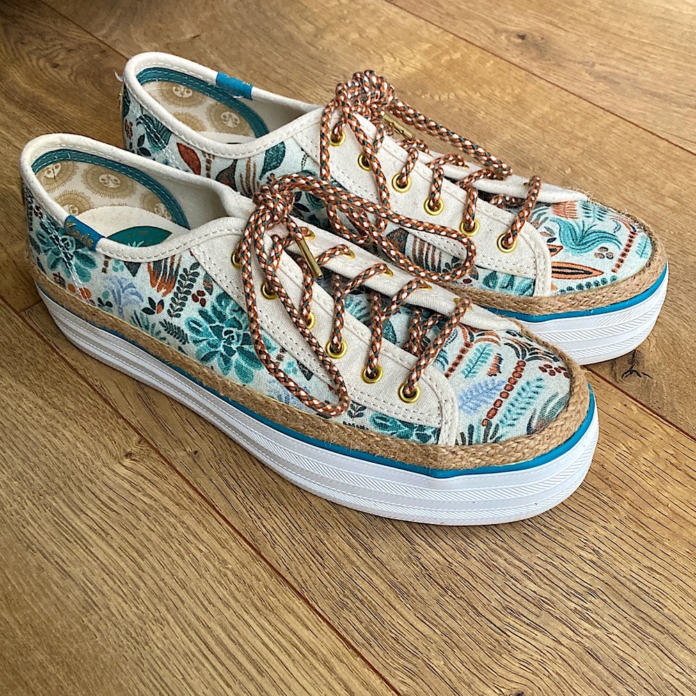 Keds x Jungalow Triple Kick Platform Sneakers, Women’s size 6